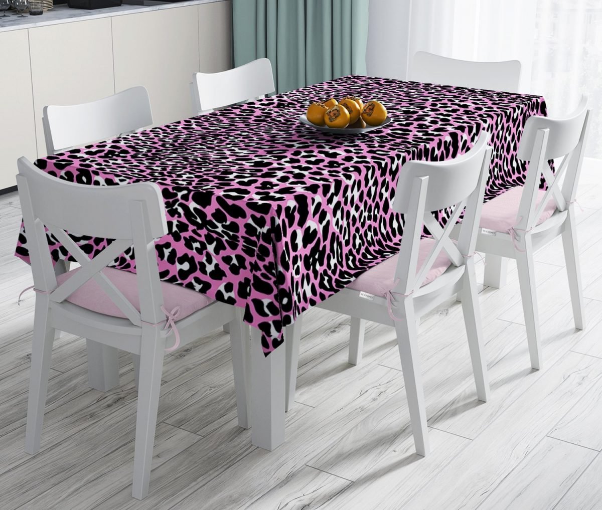 Pembe Renkli Leopar Desenli Modern Leke Tutmaz Masa Örtüsü Realhomes