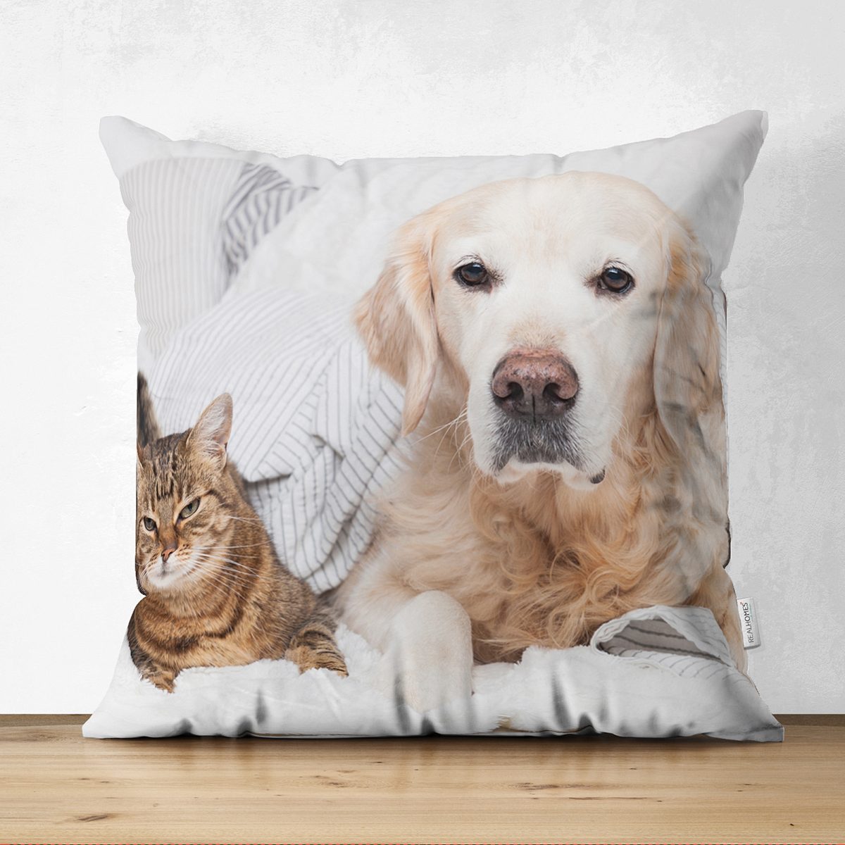 Çift Taraflı Sevimli Köpek ve Kedi Desenli Sevimli Modern Süet Yastık Kırlent Kılıfı Realhomes