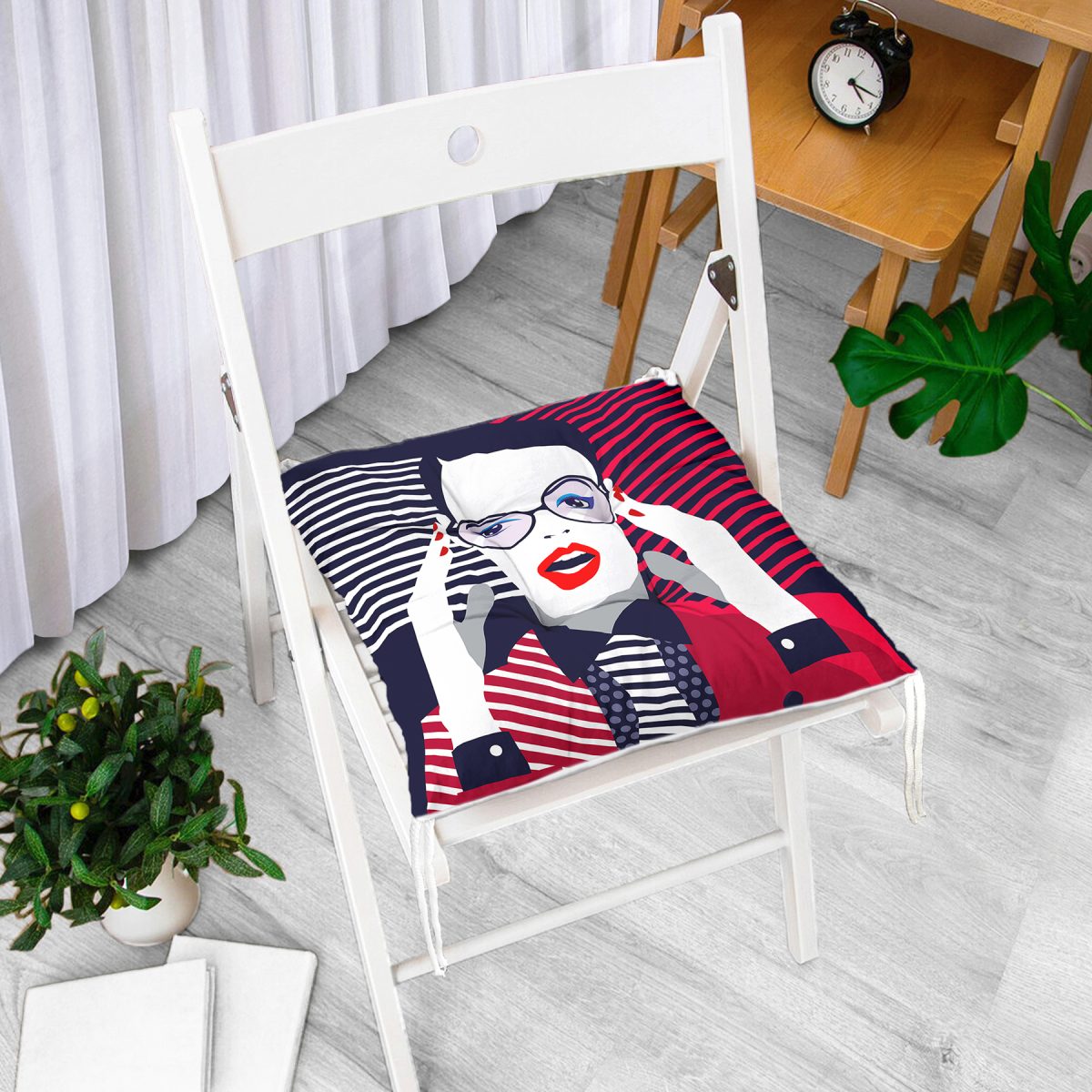 Pop Art Mujer Elegante Tasarımlı Dijital Baskılı Pofuduk Sandalye Minderi Realhomes