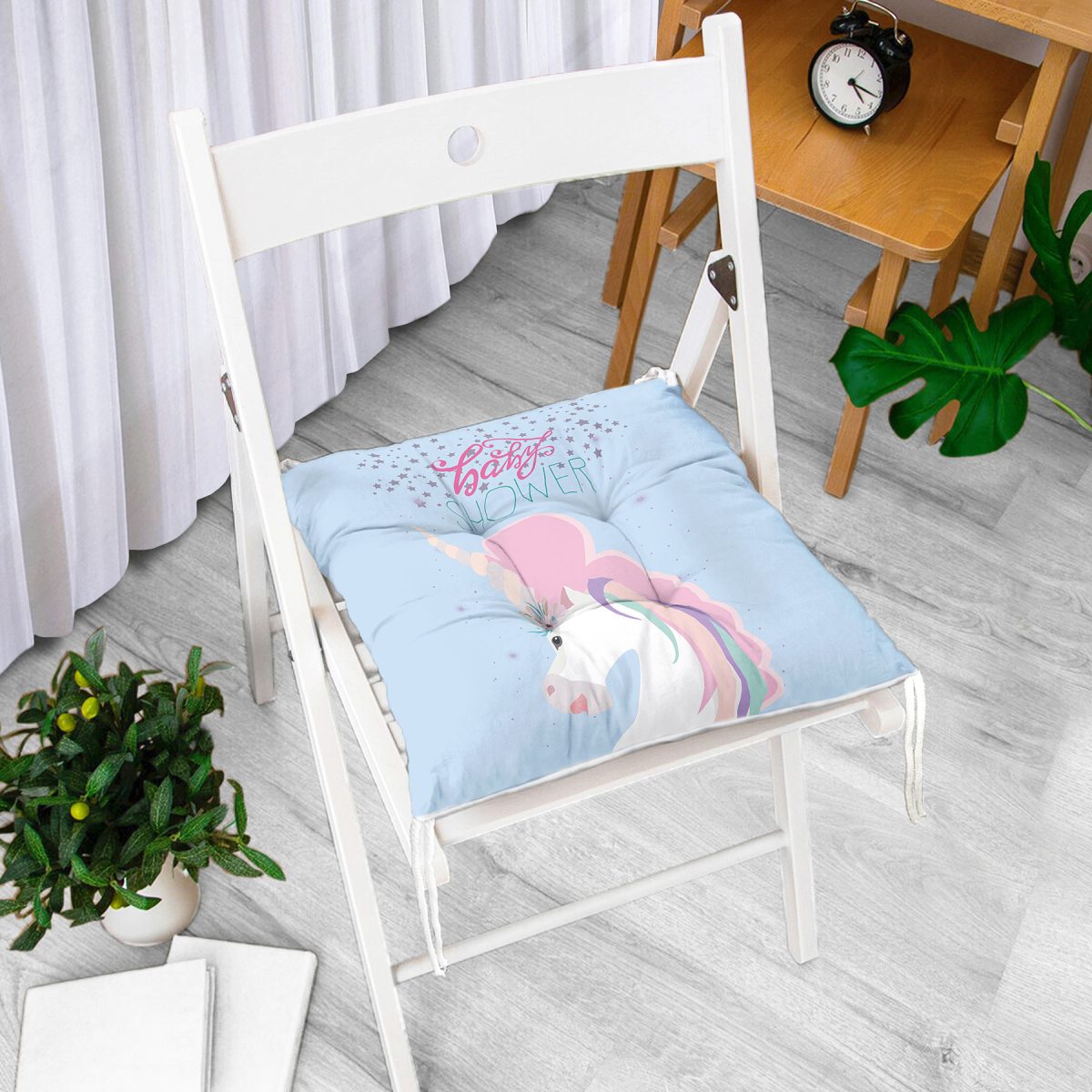 Mavi Zeminde Baby Shower Unicorn At Tasarımlı Modern Pofuduk Sandalye Minderi Realhomes