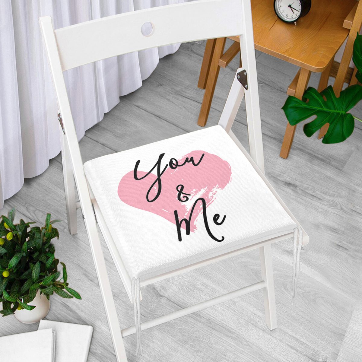 You & Me Kalp Yazılı Dijital Baskılı Fermuarlı Sandalye Minderi Realhomes