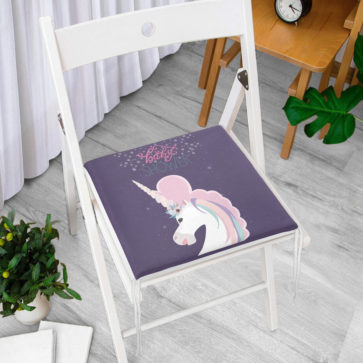 Mor Zeminde Baby Shower Unicorn At Tasarımlı Modern Fermuarlı Sandalye Minderi Realhomes