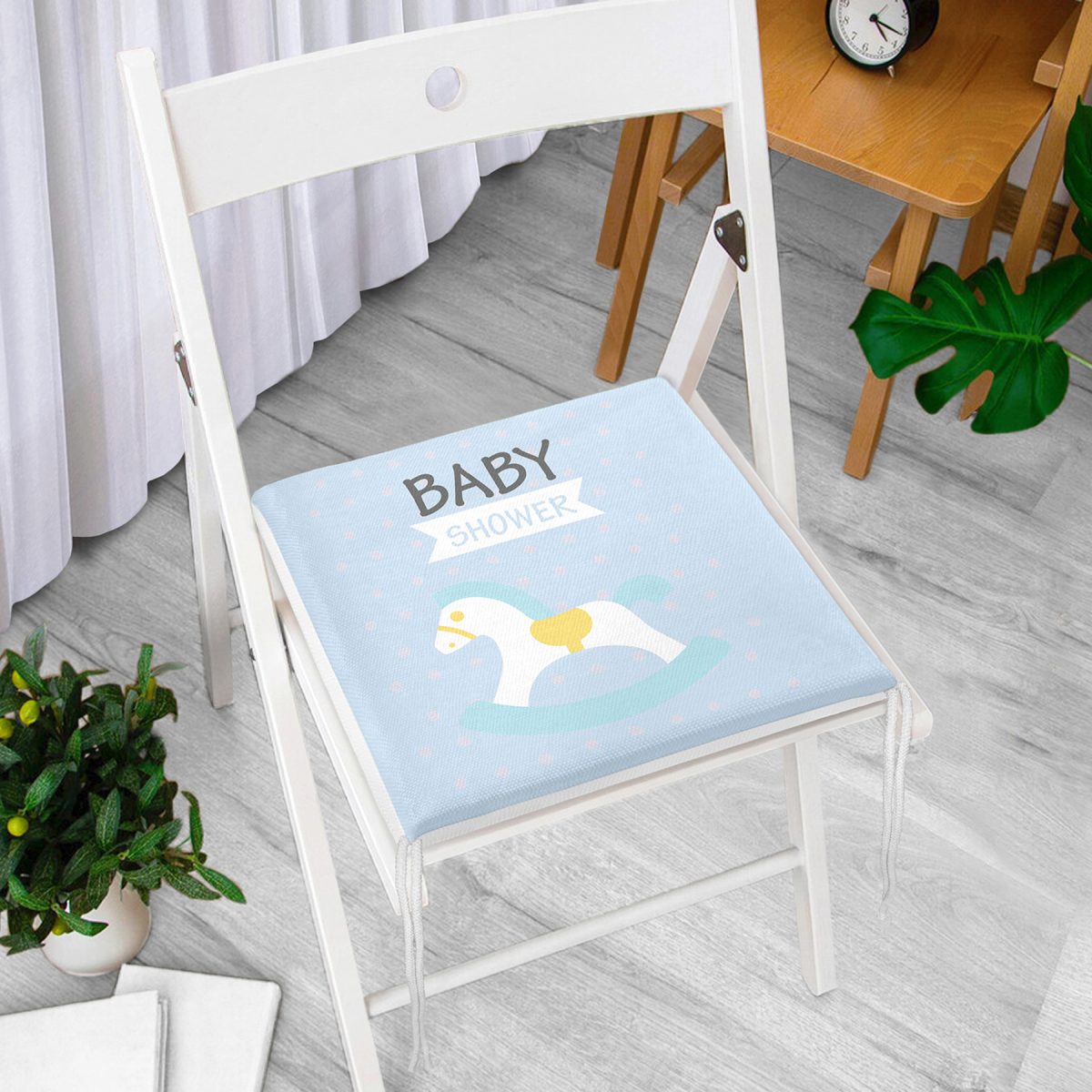 Mavi Zeminde Baby Shower Temalı Desenli Bebek Odası Fermuarlı Sandalye Minderi Realhomes