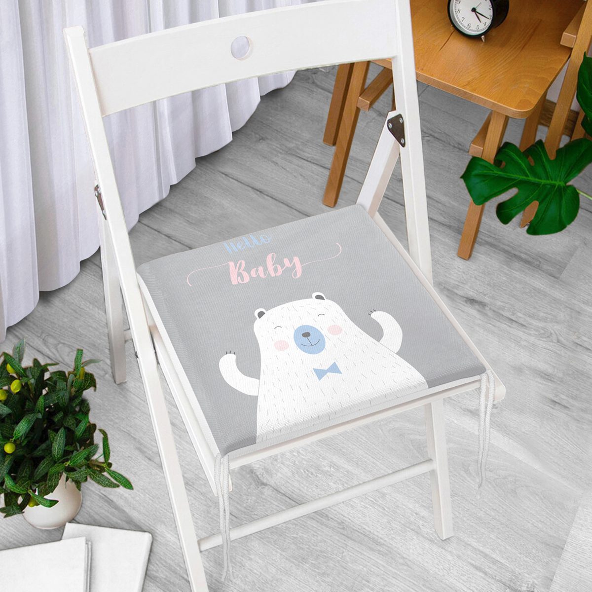 Gri Zemin Hello Baby Yazılı Ayıcık Desenli Dijital Baskılı Modern Fermuarlı Sandalye Minderi Realhomes