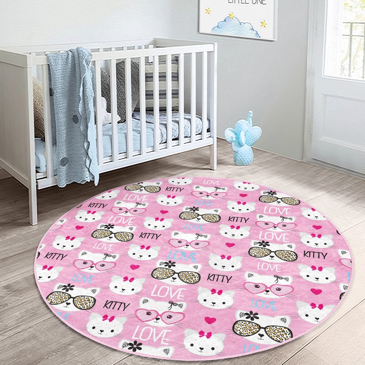 Hello Kitty Motifli Çocuk & Genç Odası Makinede Yıkanabilir Kaymaz Tabanlı Yuvarlak Çocuk Halısı Realhomes