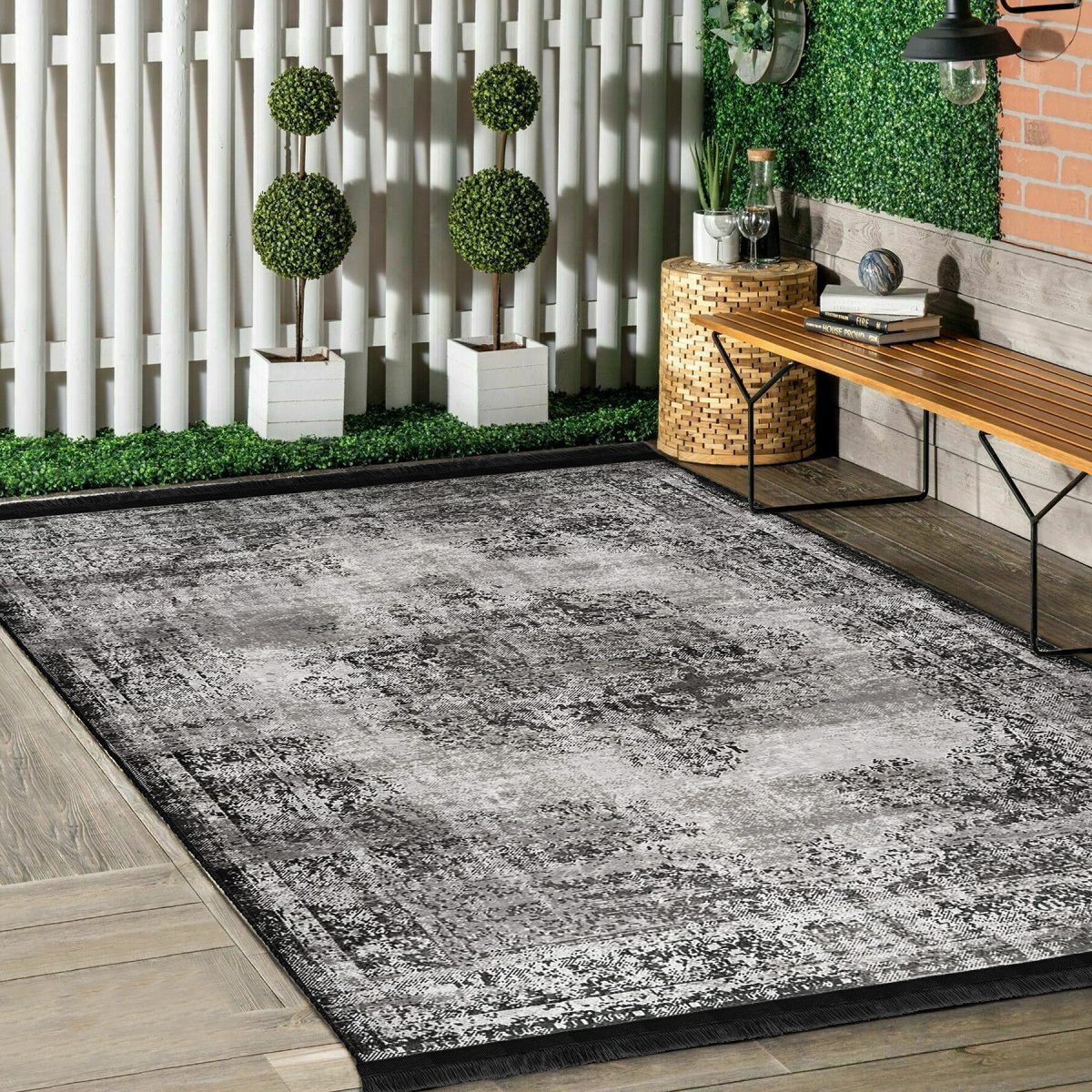 Gri Zeminde Damask Motifli Kilim Desenli Eskitme Motifli Etnik Motifler Salon & Oturma Odası Koridor & Antre Dijital Baskılı Makinede Yıkanabilir Kaymaz Taban Saçaklı Halı Realhomes