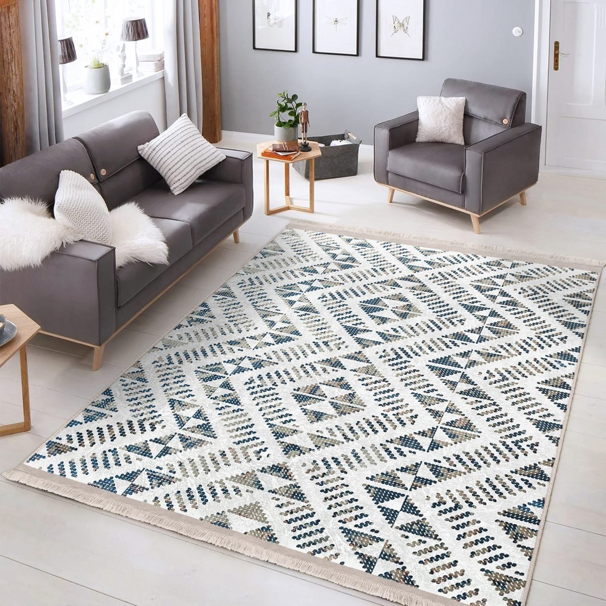 Mavi Zeminde Yöresel Motifli Kilim Desenli Geometrik Etnik Motifler Salon & Oturma Odası Koridor & Antre Dijital Baskılı Makinede Yıkanabilir Kaymaz Taban Saçaklı Halı Realhomes