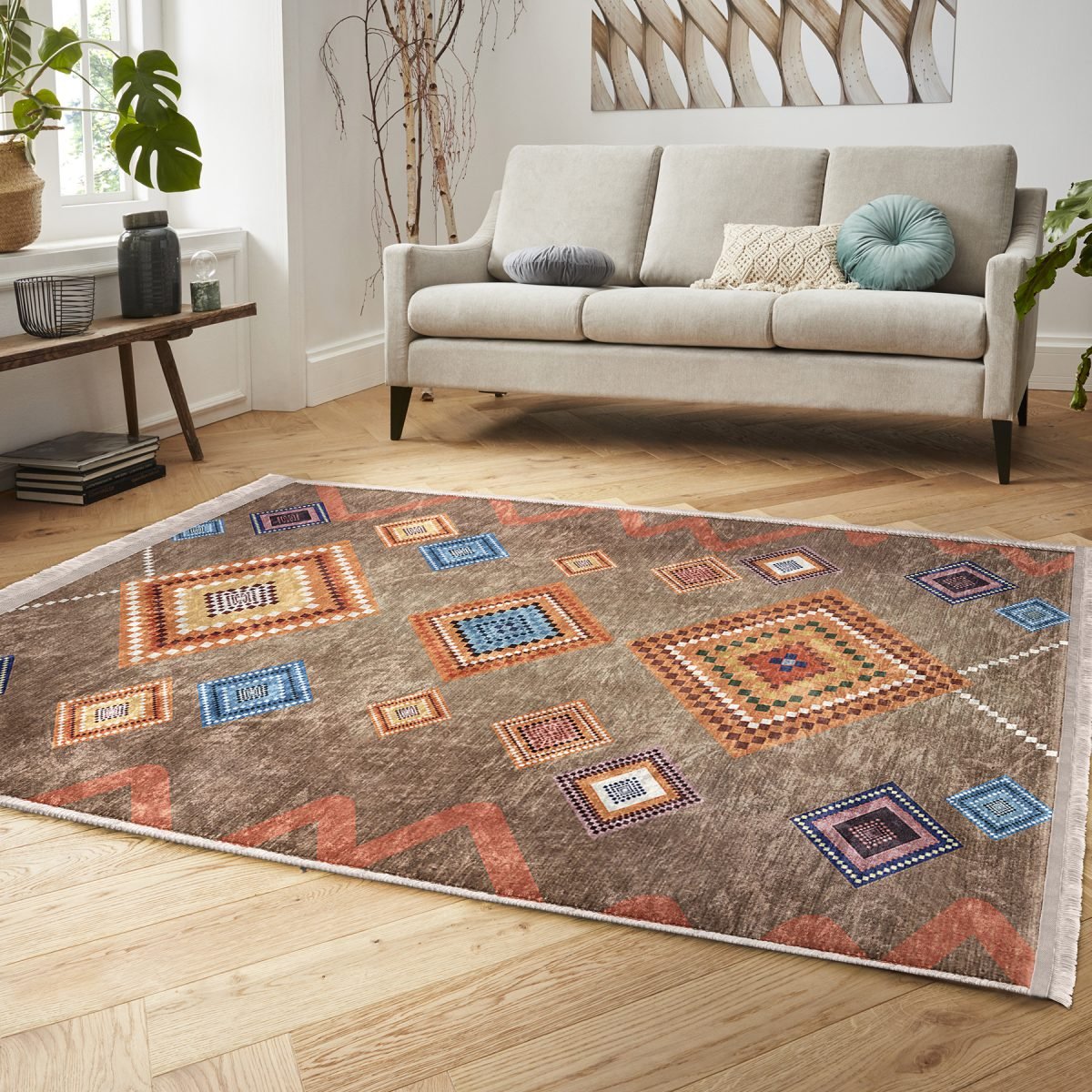 Kahverengi Zeminde Tribal Motifli Kilim Desenli Etnik Motifler Geometrik Koridor & Antre Dış Mekan & Outdoor Dijital Baskılı Makinede Yıkanabilir Kaymaz Taban Saçaklı Halı Realhomes