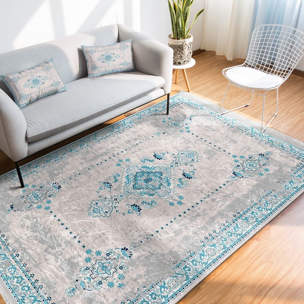 Gri - Mavi Zeminde Retro Motifli Kilim Desenli Avangarde Etnik Motifler Salon & Oturma Odası Dış Mekan & Outdoor Dijital Baskılı Makinede Yıkanabilir Kaymaz Taban Saçaklı Halı Realhomes