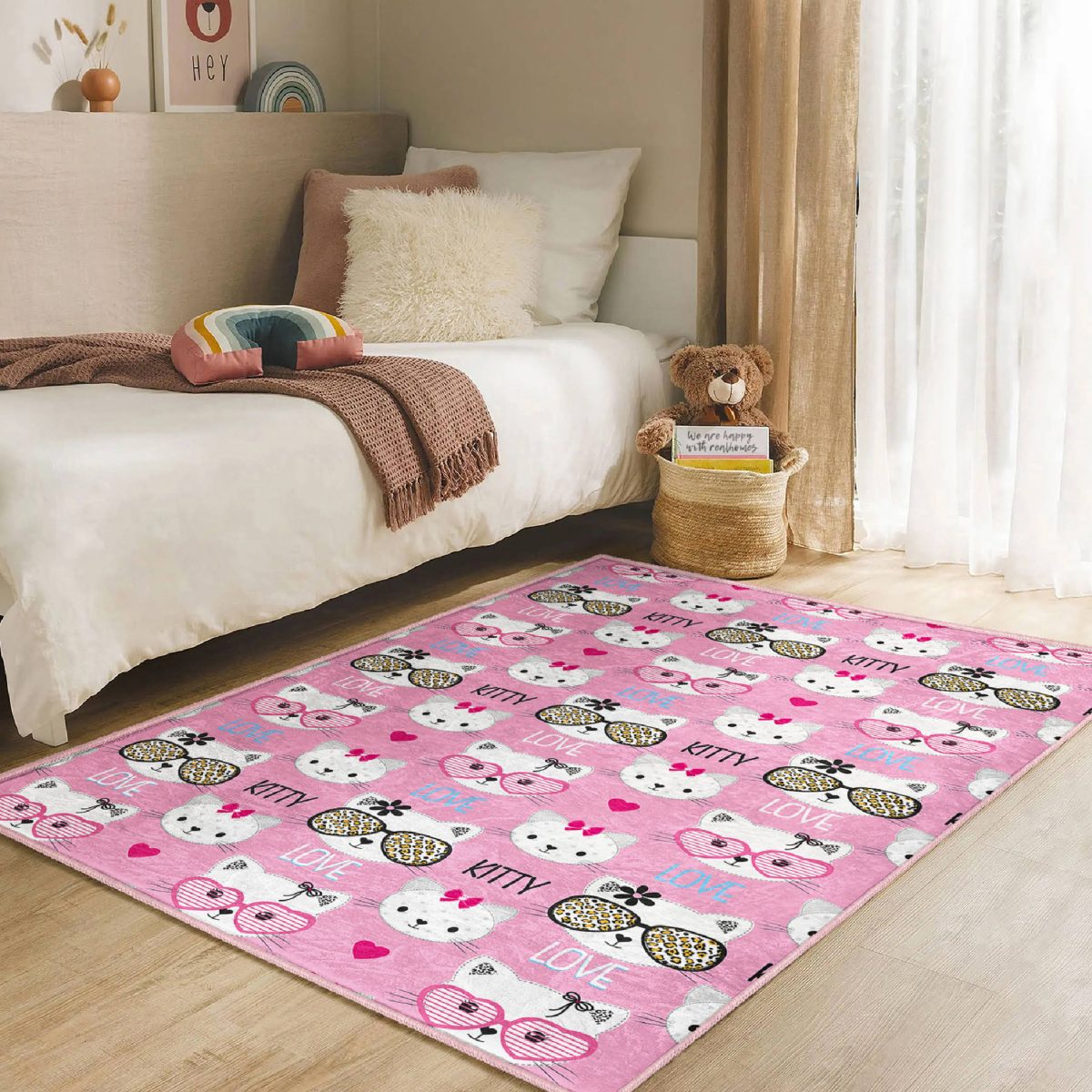 Hello Kitty Motifli Çocuk & Genç Odası Makinede Yıkanabilir Kaymaz Tabanlı Dikdörtgen Dekoratif Özel Ölçü Çocuk Halısı Realhomes